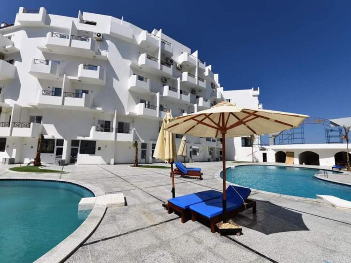 Apartment Bella Vita Near The Sea Redsealine フルガダ エクステリア 写真